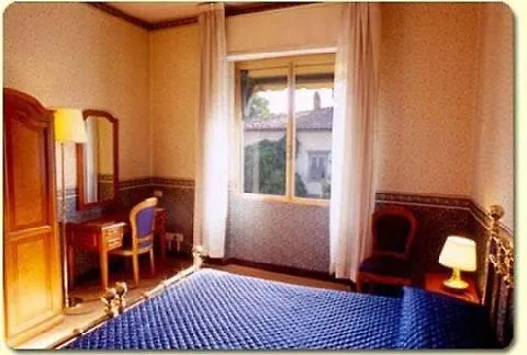 Ritz Hotel 4*